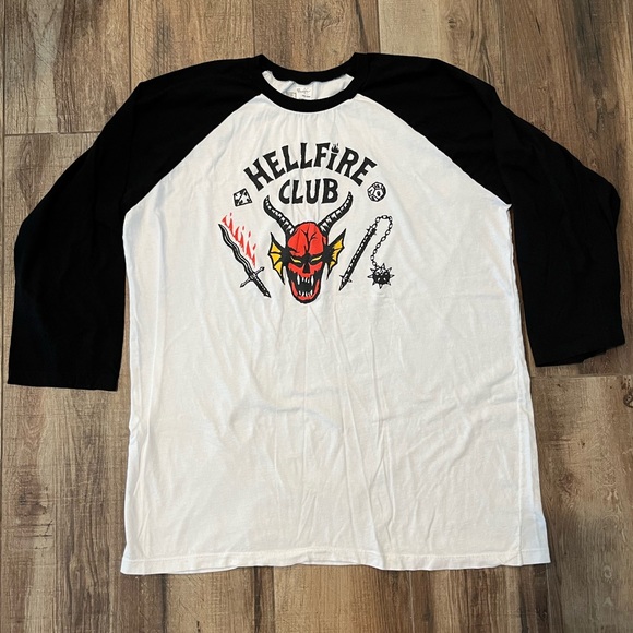 Netflix Stranger Things Hellfire Club Raglan Cotton T-shirt - Picture 1 of 7